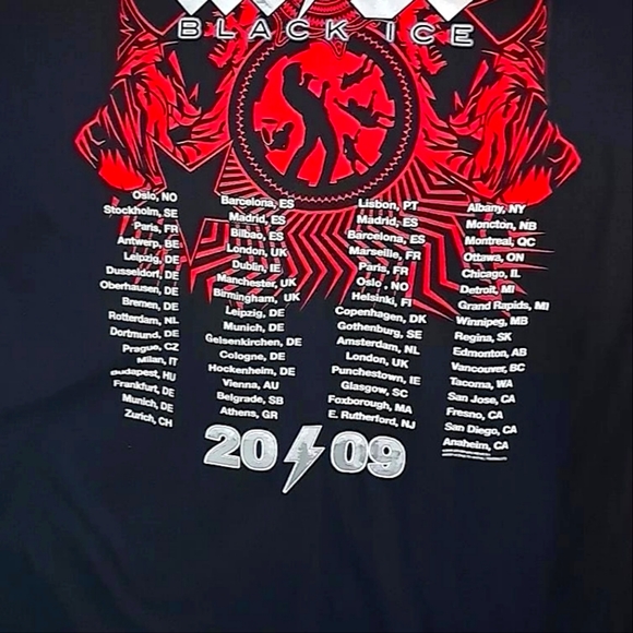 AC ⚡️DC Tour merchandise shirt - Picture 2 of 3